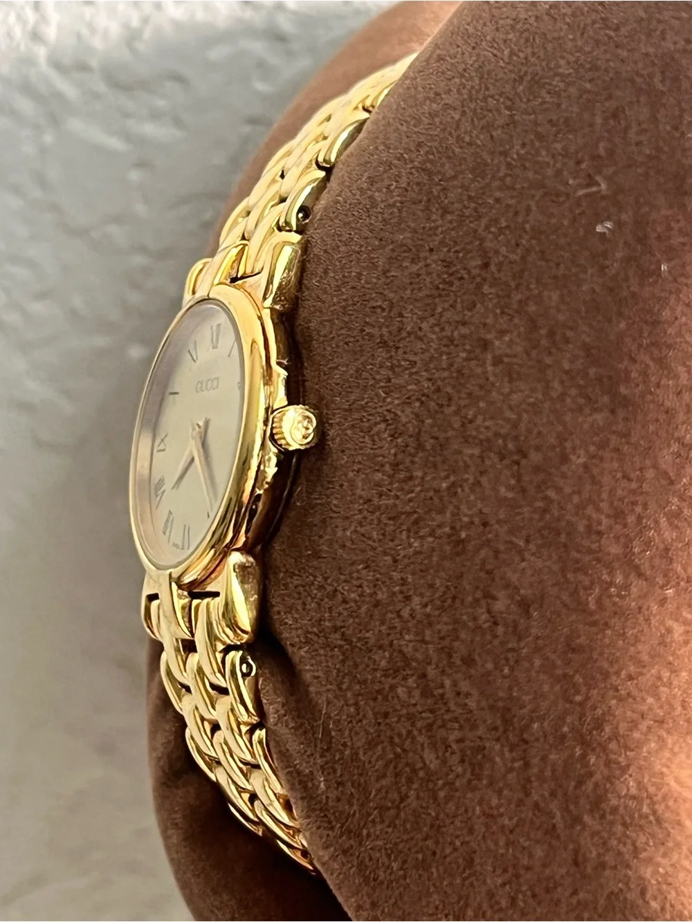Gucci 3400L 18K Gold Plated Women's Watch.